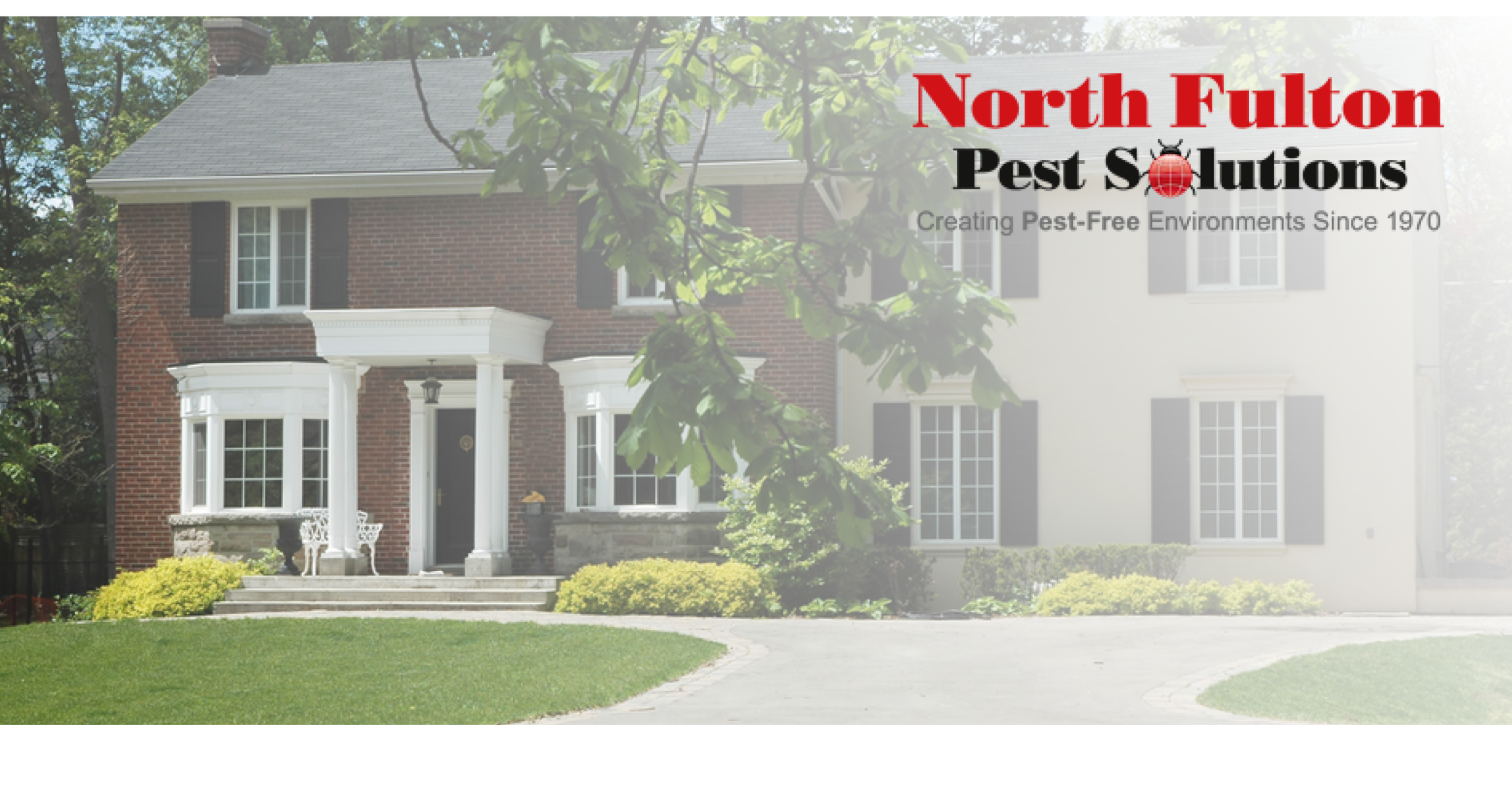 A North Fulton Pest Solutions expert safely conducting wildlife removal in a Johns Creek residence.